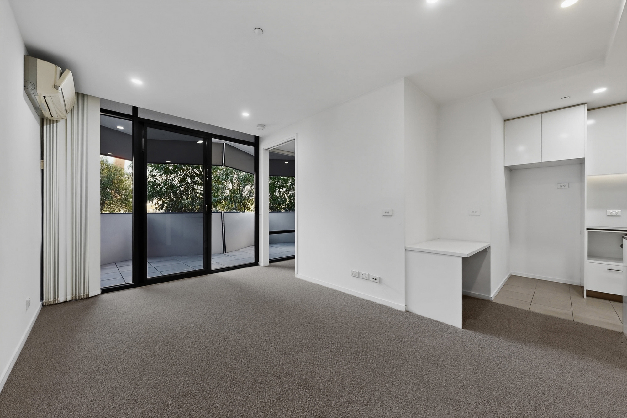 444/38 Mount Alexander Rd, Travancore, VIC 3032