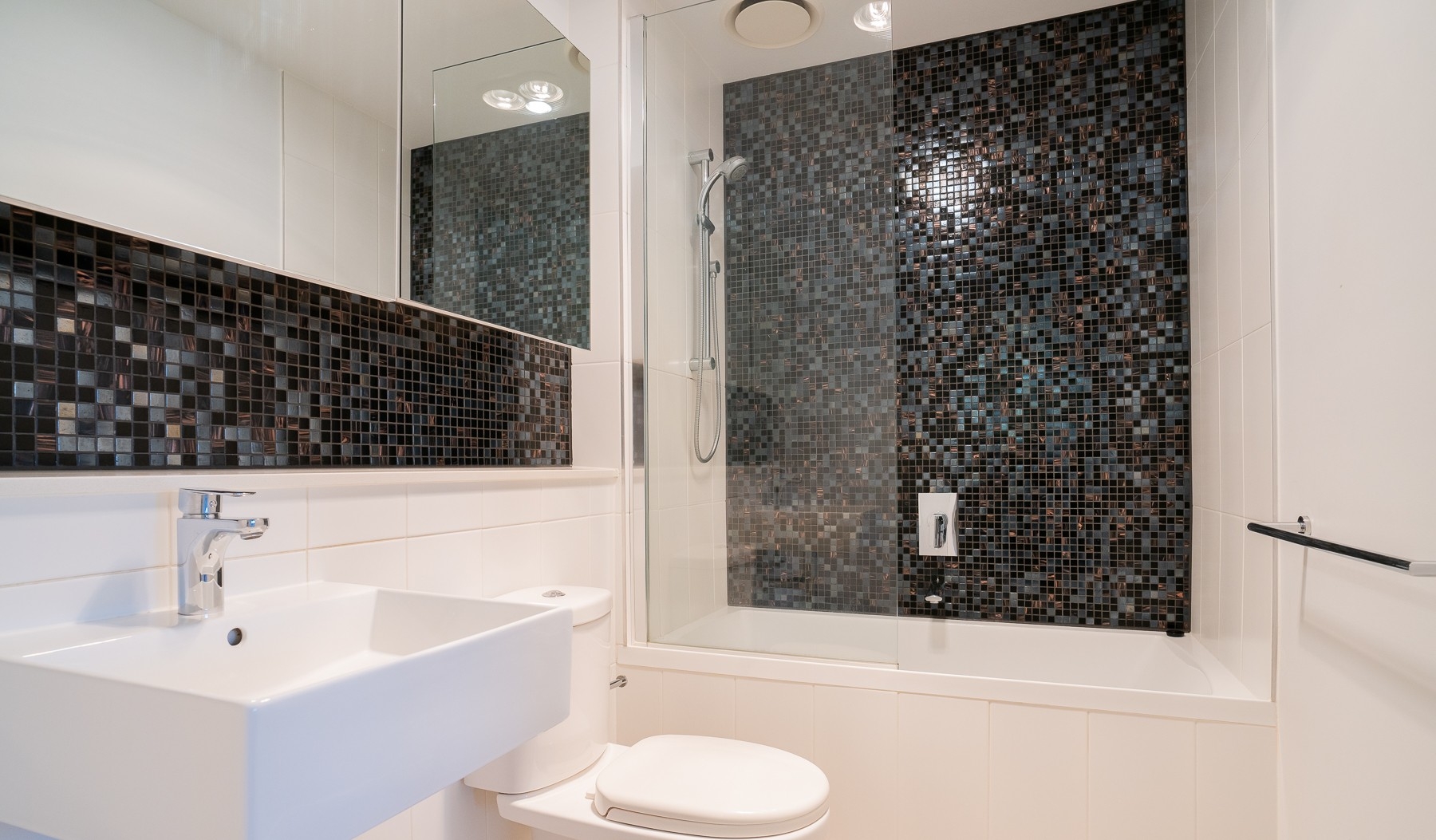 908/18 Mount Alexander Rd, Travancore, VIC 3032