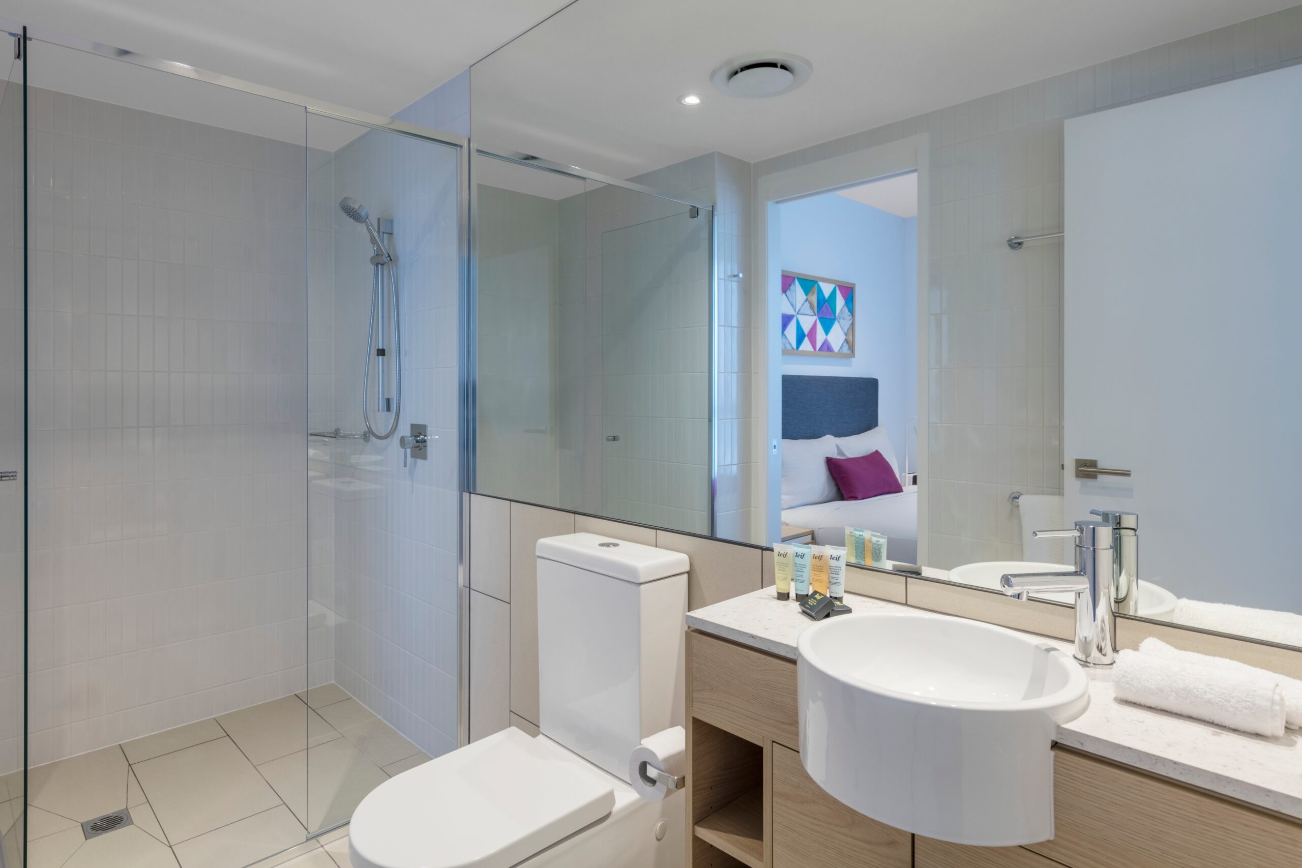 2663 Gold Coast Highway, Broadbeach, QLD 4218