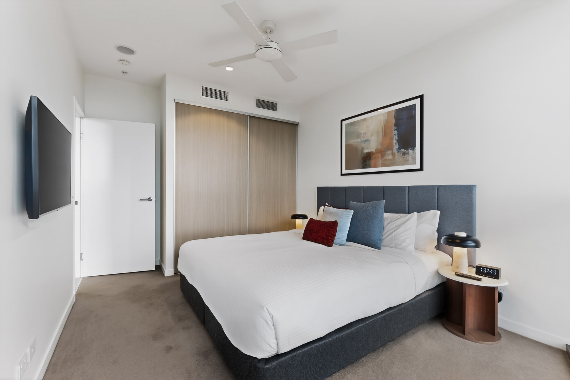 1113/8 Margaret Street, Brisbane City, QLD 4000, Brisbane City - Image 1