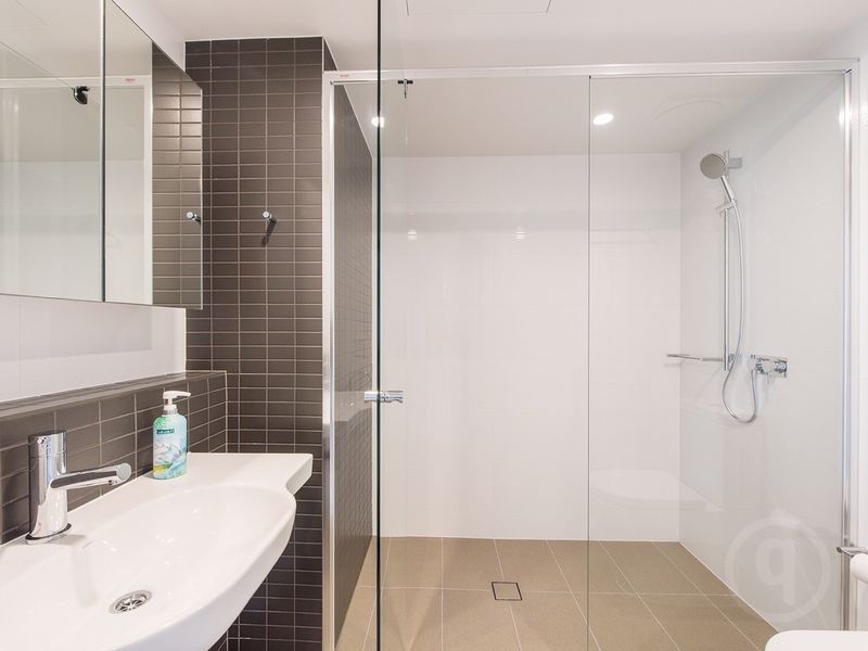 704/55 Railway Terrace, Milton, QLD 4064, Milton - Thumbnail 5
