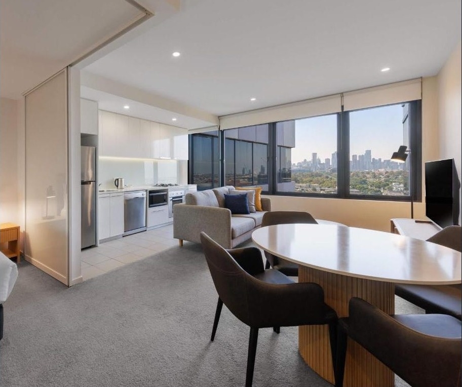 18 Mount Alexander Rd, Travancore, VIC 3032