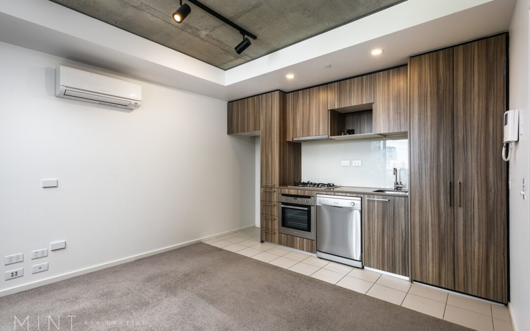 619/17 Singers Ln, Melbourne, VIC 3000