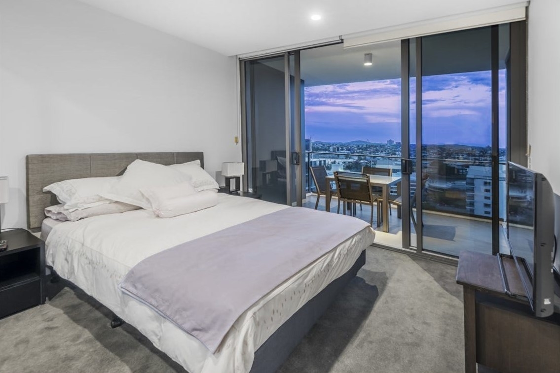 1906/55 Railway Terrace, Milton, QLD 4064