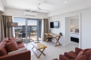 Private: 31 WOODS STREET, DARWIN CITY, NT 0800