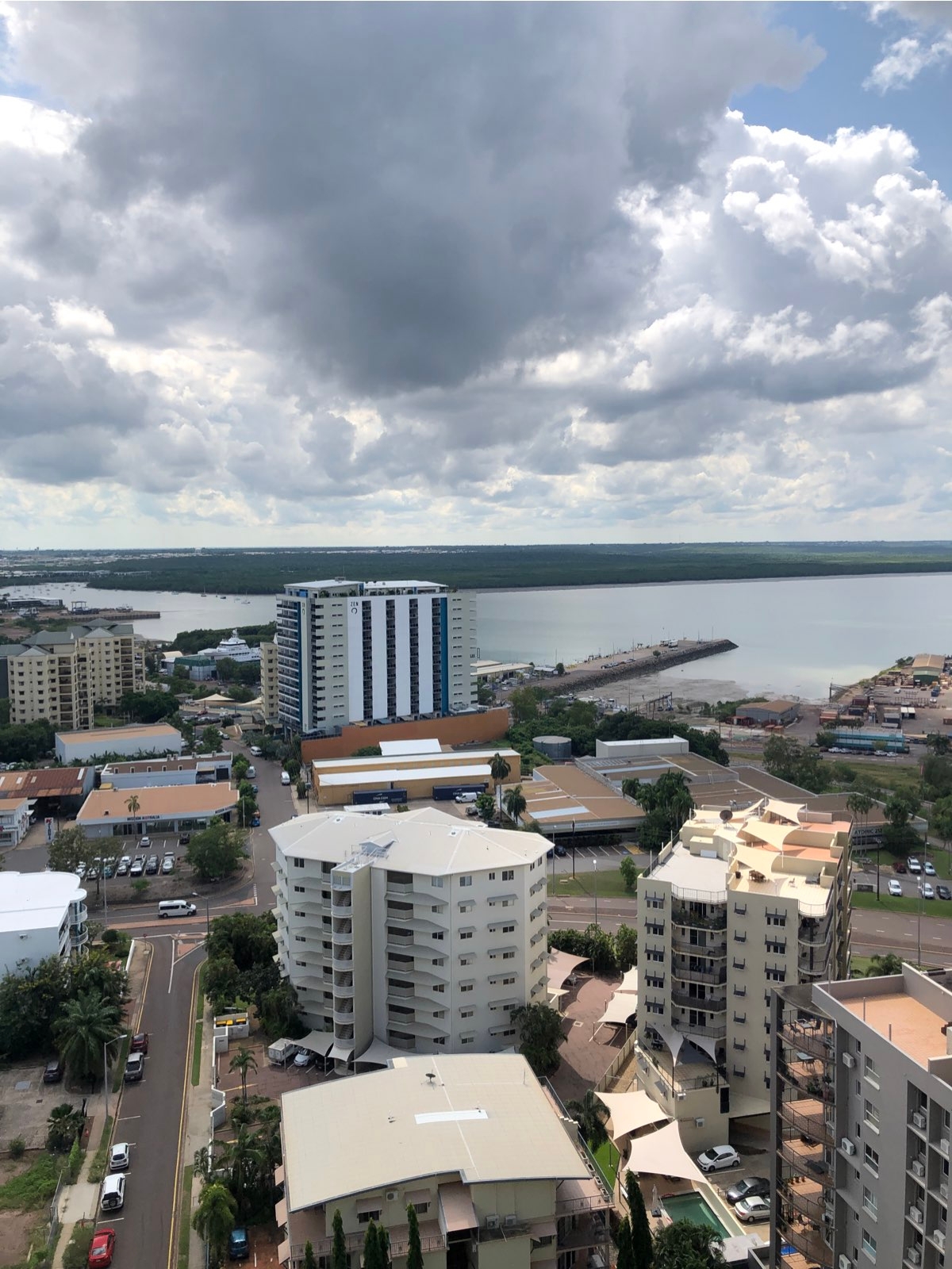 Private: 31 WOODS STREET, DARWIN CITY, NT 0800
