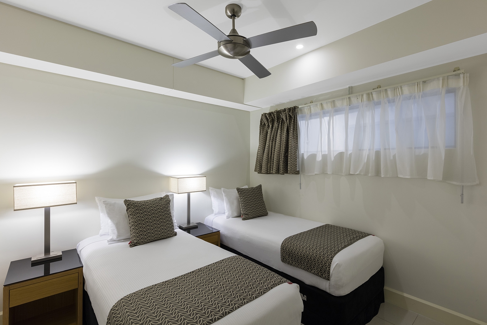 Private: 31 WOODS STREET, DARWIN CITY, NT 0800