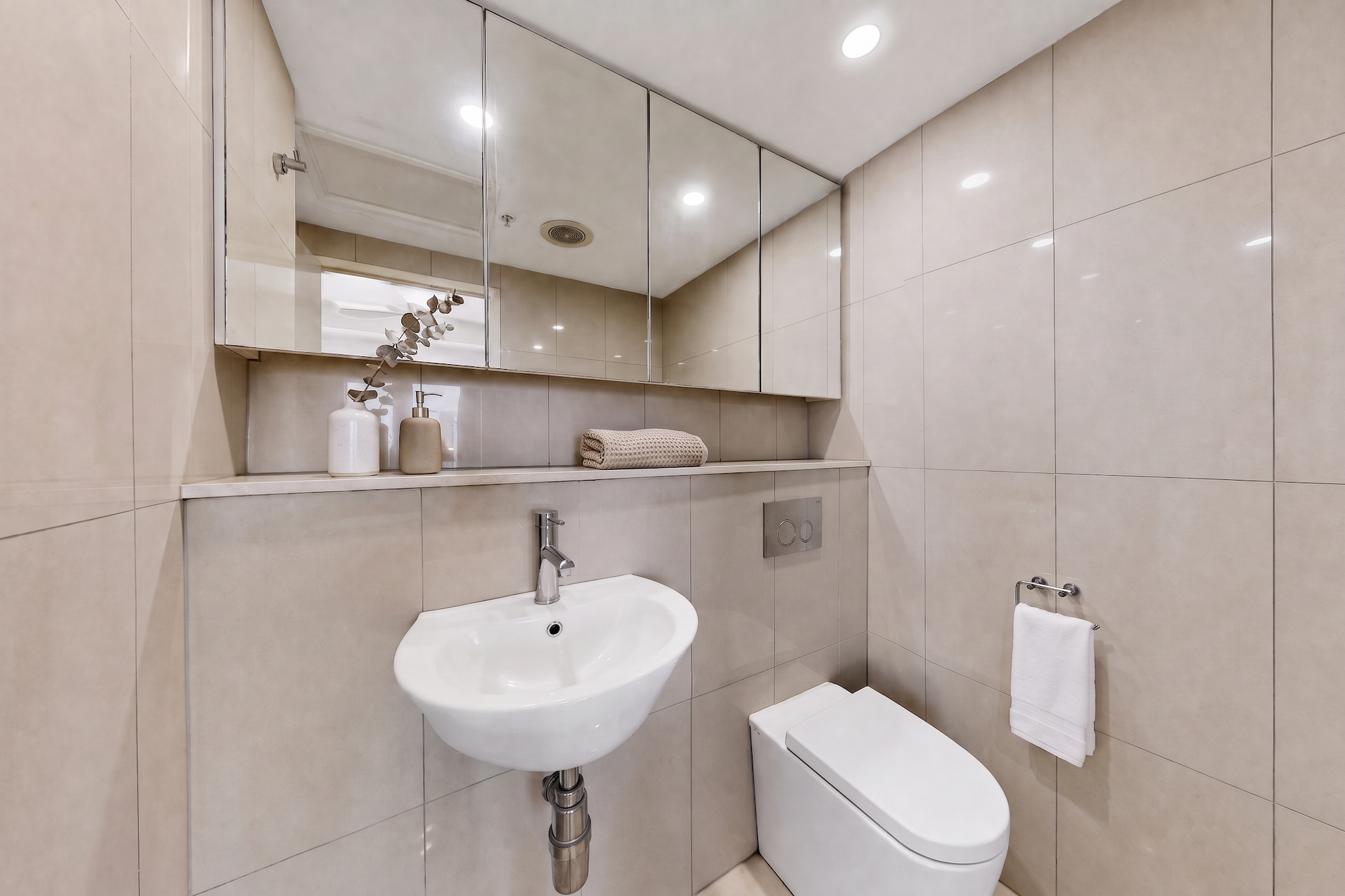 701/31 Woods Street, Darwin City, NT 0800