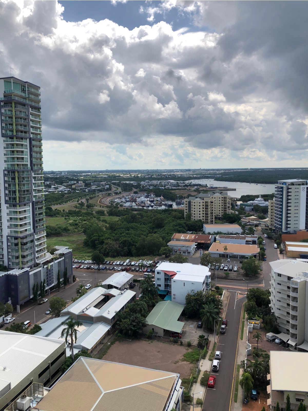 Private: 31 WOODS STREET, DARWIN CITY, NT 0800