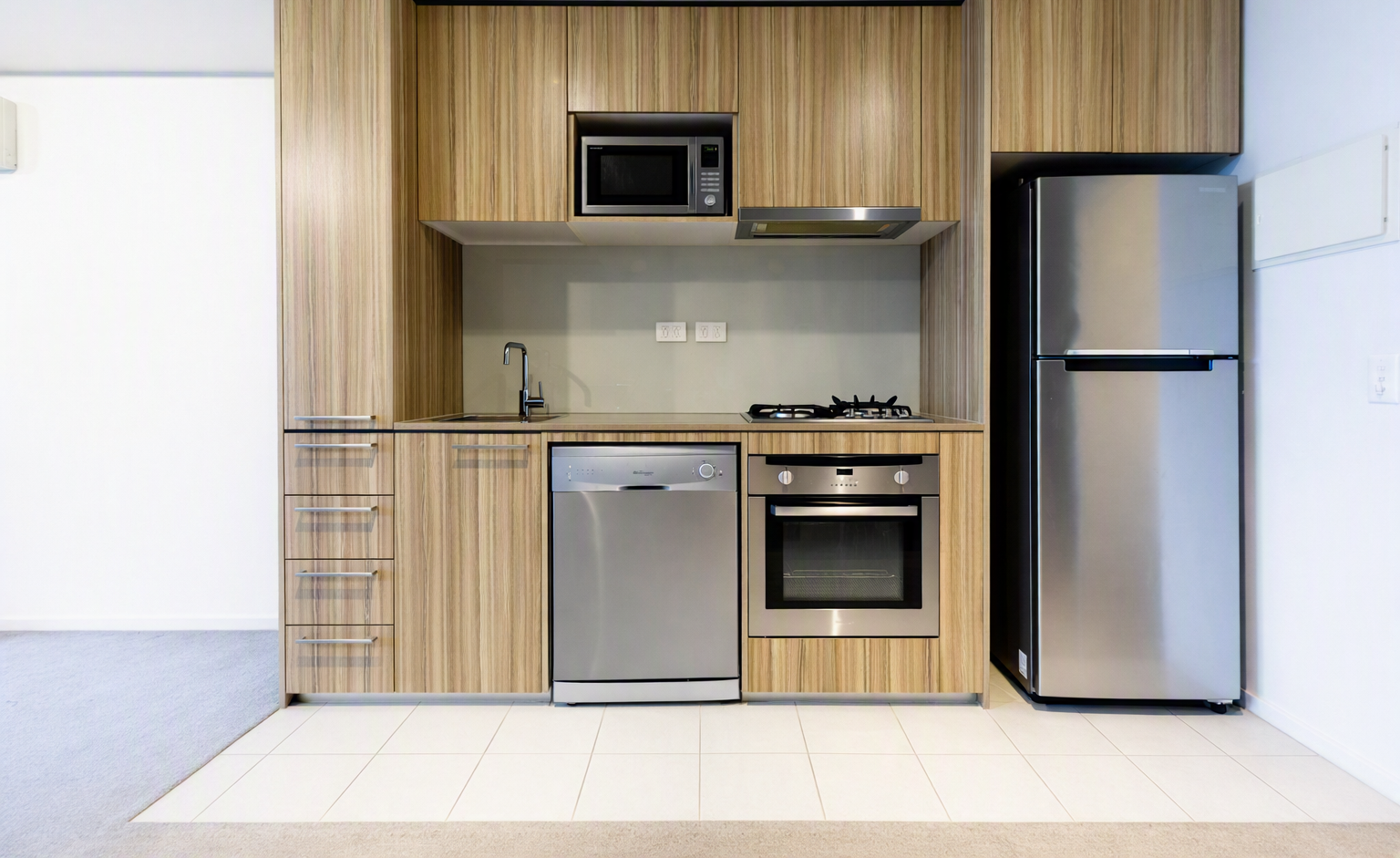 718/17 Singers Ln, Melbourne, VIC 3000