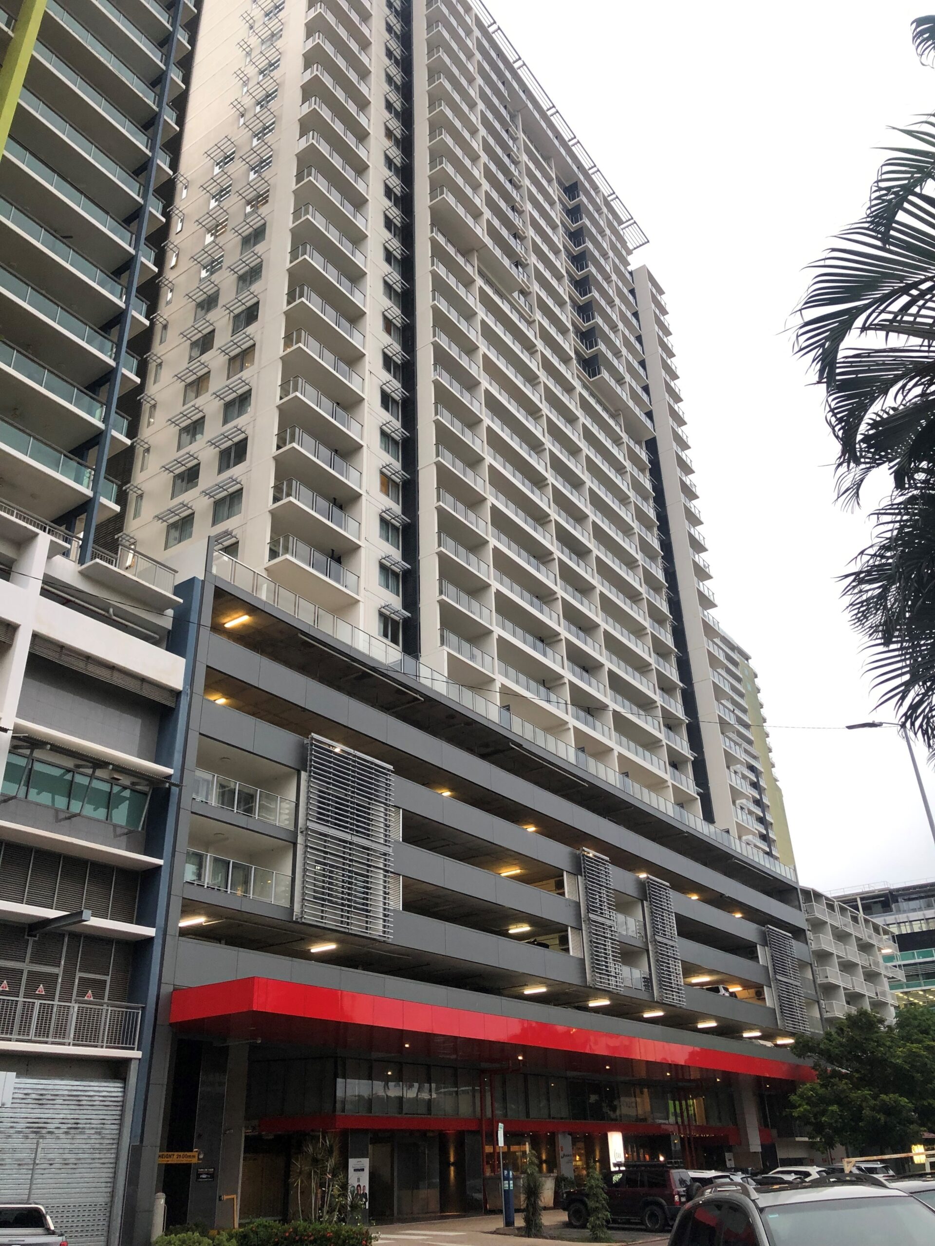 Private: 31 WOODS STREET, DARWIN CITY, NT 0800