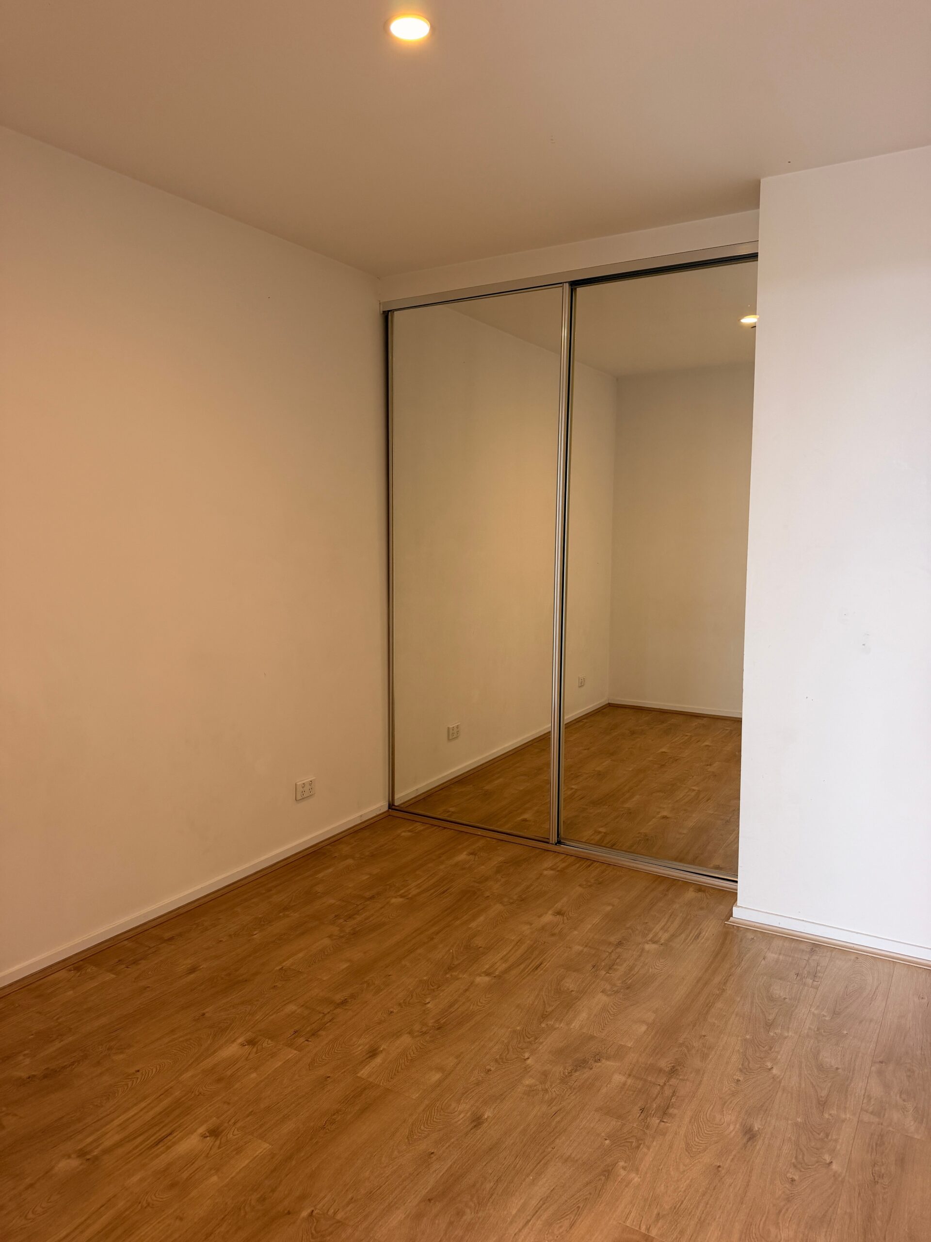 826/38 Mount Alexander Rd, Travancore, VIC 3032