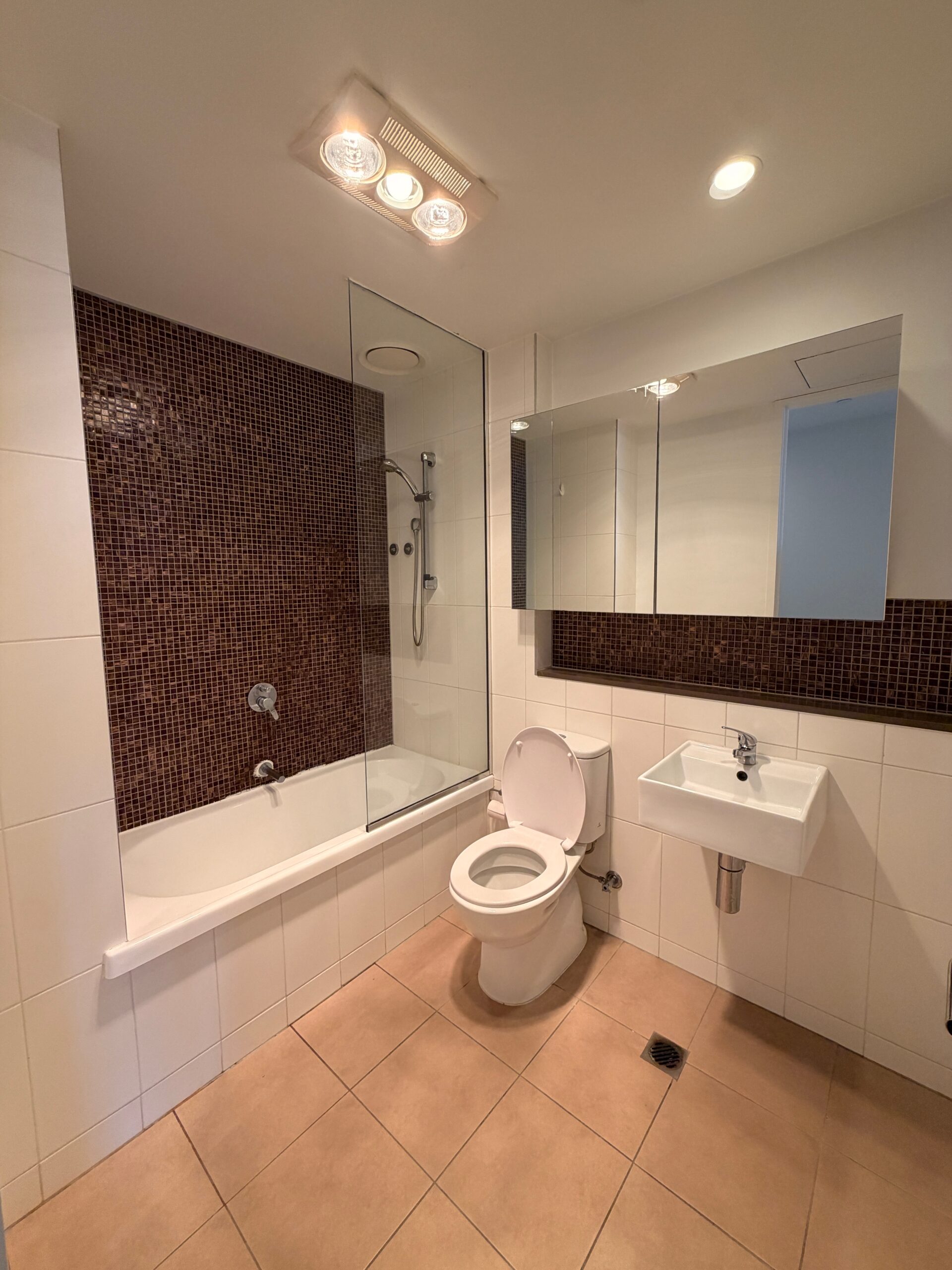 826/38 Mount Alexander Rd, Travancore, VIC 3032