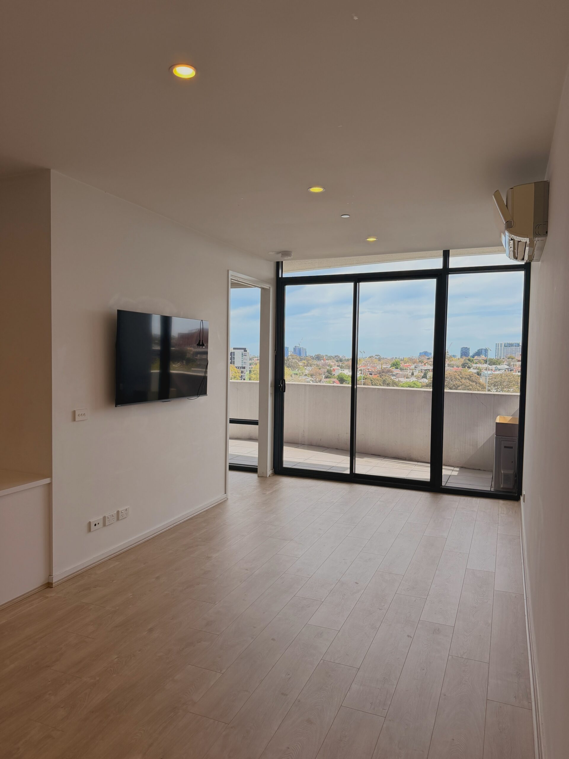826/38 Mount Alexander Rd, Travancore, VIC 3032